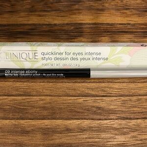 NIB Clinique quick liner for eyes “Intense Ebony”